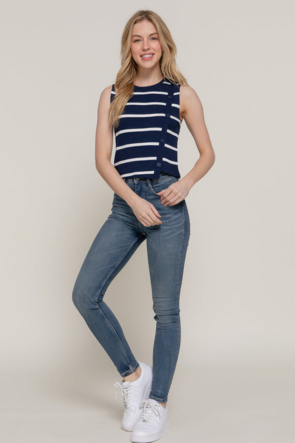 Sleeveless Diagonal Shape Stripe Spring Sweater - Sweater - SmartBuyApparel